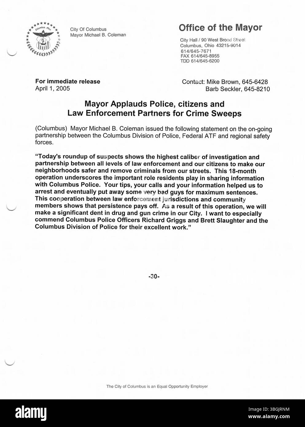 Les communiqués de presse de 2005 du maire Michael Coleman donnent un aperçu de son leadership politique et des réalisations au cours de son mandat de 2000 à 2016. Il est entré dans l'histoire en tant que premier maire afro-américain de Colomb, menant des changements importants dans la ville. Banque D'Images
