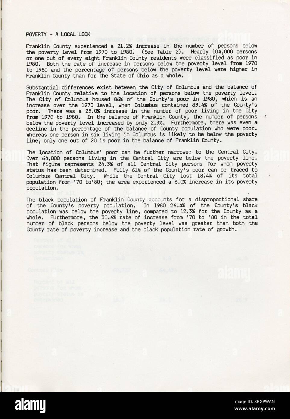Le rapport de 1984, « Changes in Persons Under the Poverty Level », examine l'évolution de la pauvreté dans le centre de l'Ohio, à l'aide des données des recensements de 1970 et 1980. Cette analyse donne un aperçu des tendances socioéconomiques qui ont touché la région au cours de cette période. Banque D'Images