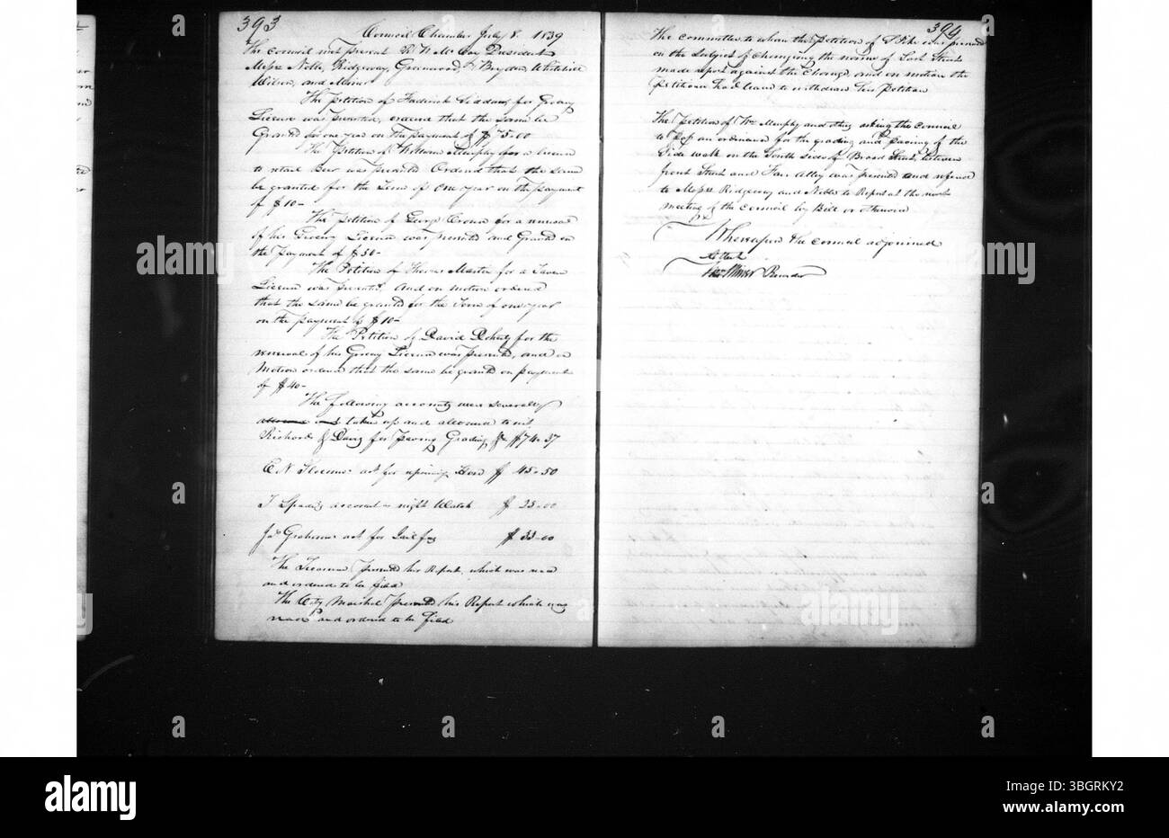 Les journaux manuscrits et les ordonnances de Colomb, qui s'étendent de 1816 à mai 1854, reflètent l'évolution de la structure gouvernementale de la ville et l'adoption de lois et résolutions importantes. Banque D'Images Les journaux manuscrits et les ordonnances de Colomb, qui s'étendent de 1816 à mai 1854, reflètent l'évolution de la structure gouvernementale de la ville et l'adoption de lois et résolutions importantes. Banque D'Images