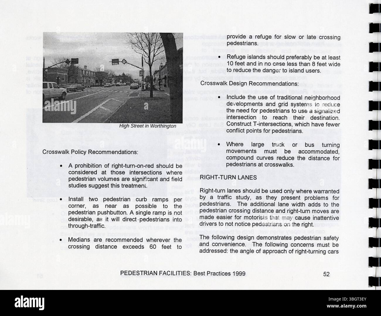 Le guide de 1999, installations piétonnes : meilleures pratiques, fournit des recommandations aux communautés locales sur la façon d'élaborer ou d'améliorer les programmes pour piétons. Il rassemble les pratiques exemplaires de partout aux États-Unis pour remédier aux lacunes courantes dans les infrastructures piétonnes. Banque D'Images