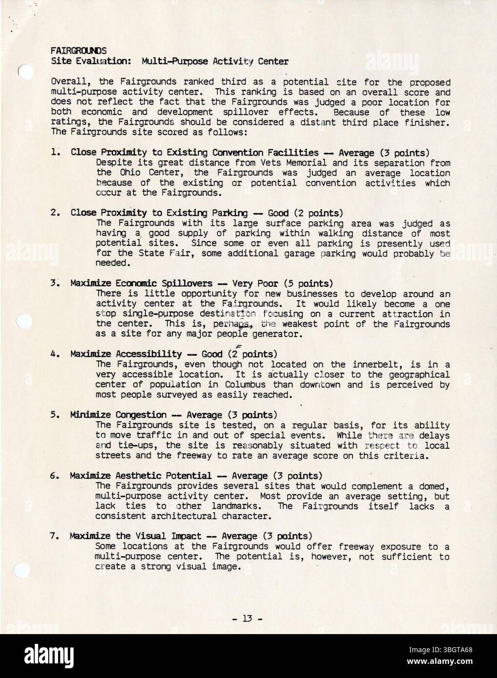Dans ce rapport de 1985, le centre d'activités polyvalent proposé pour le comté de Franklin est évalué sur six emplacements possibles. L'évaluation utilise un système de notation uniforme pour classer la pertinence de chaque site en fonction d'une gamme de facteurs, y compris l'infrastructure et l'accessibilité. Les sites Central High School et Ohio Center sont identifiés comme les deux principaux choix. Banque D'Images