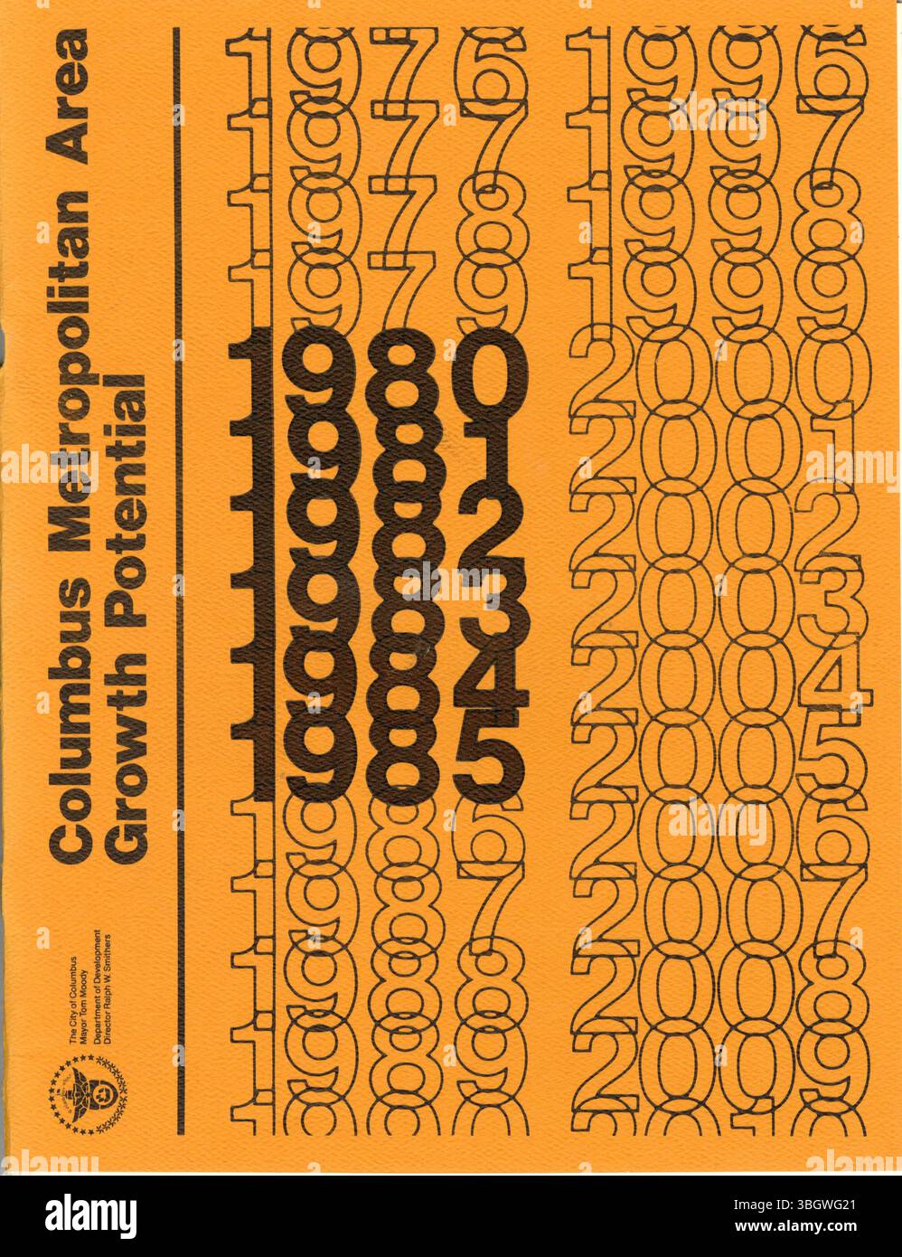 Le rapport de 1980 sur la stratégie de développement de Columbus donne un aperçu de la croissance urbaine passée et évalue les possibilités de développement futures. Il se concentre sur les facteurs qui influencent le potentiel de développement de Columbus, en mettant en évidence les principaux domaines de croissance et en fournissant une vision stratégique pour l'urbanisme futur et la durabilité économique. Banque D'Images