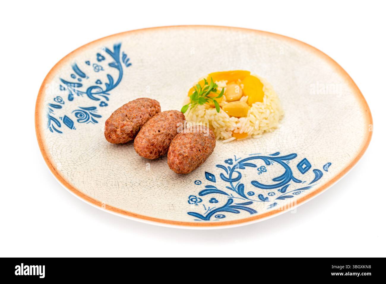 Koffte traditionnel de meatball turc. Boulettes de viande épicées Kebab ou Kebap Banque D'Images