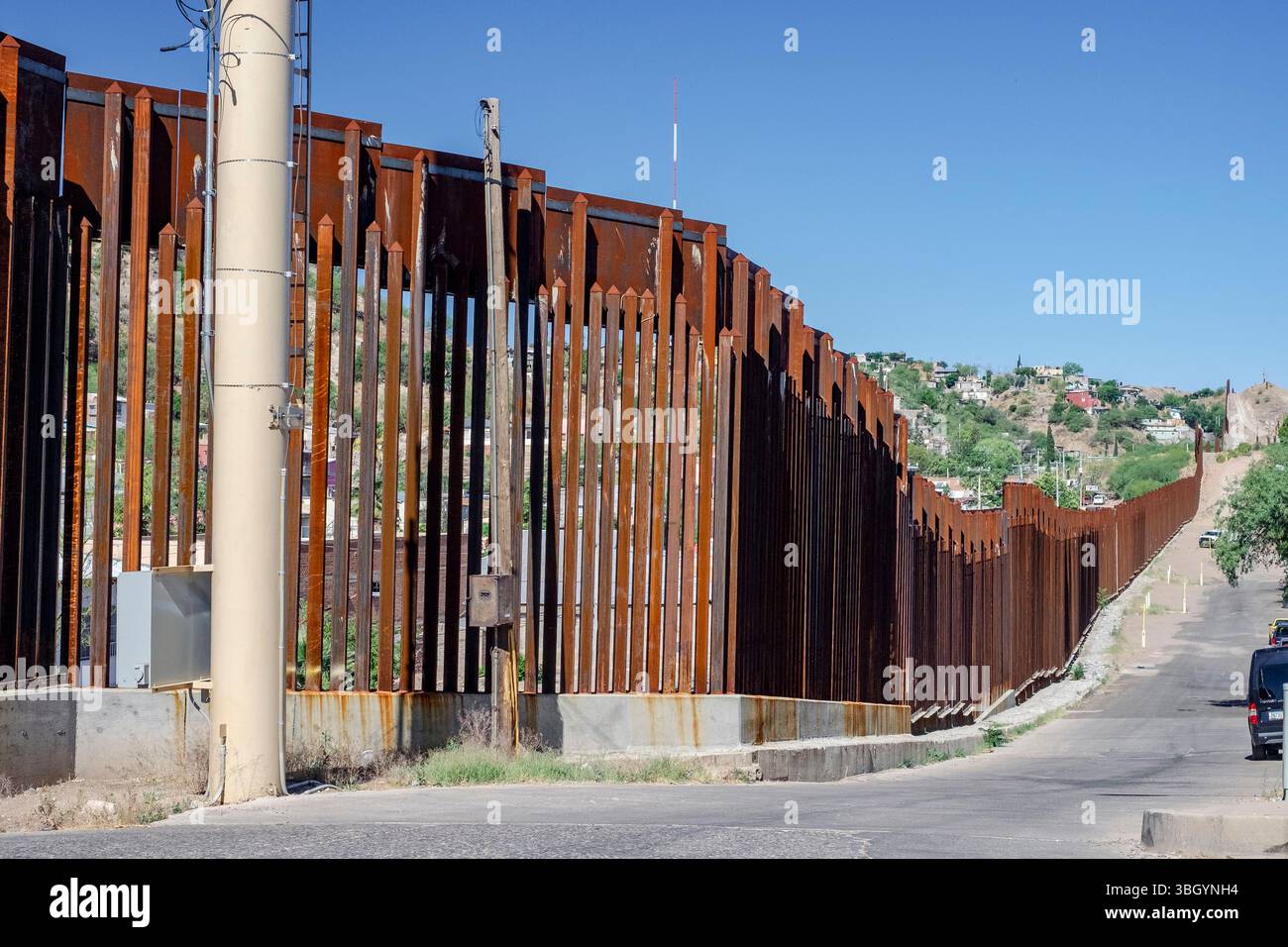Mur frontalier américain du Mexique à Nogales, Arizona Banque D'Images
