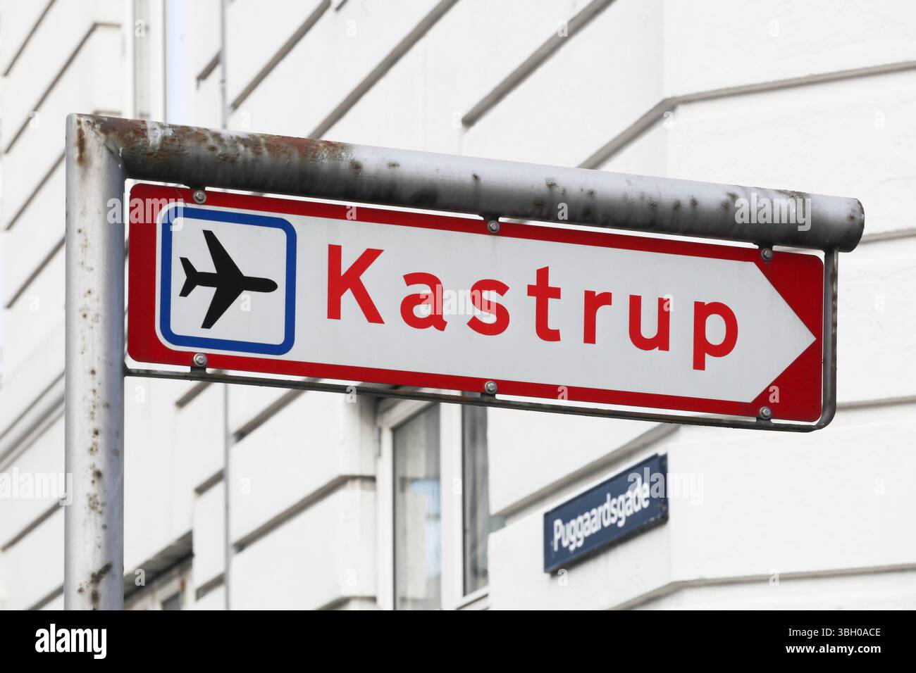 Aéroport Kastrup à Copenhague au Danemark panneau routier Banque D'Images
