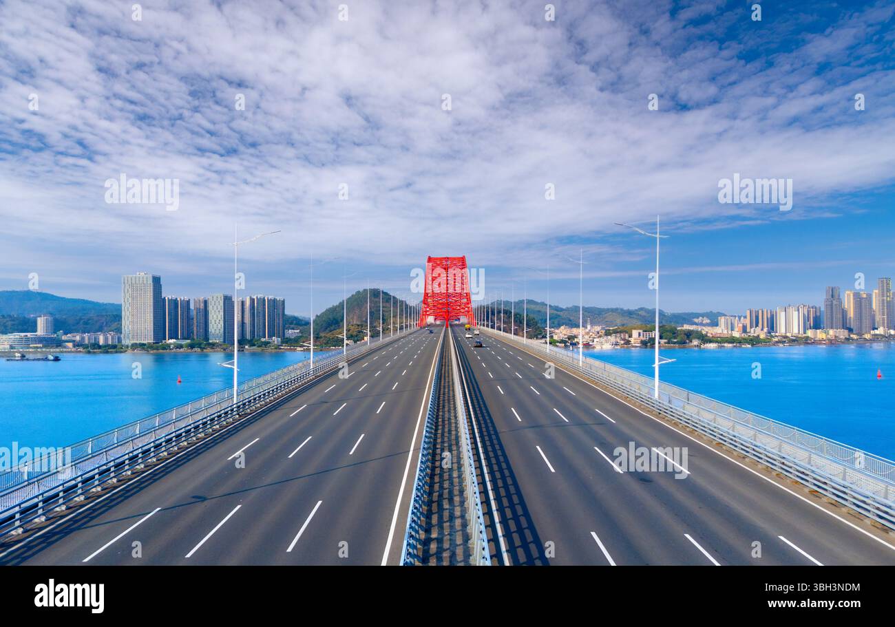 Pont de la baie de Pearl, Guangzhou, Guangdong, Chine Banque D'Images