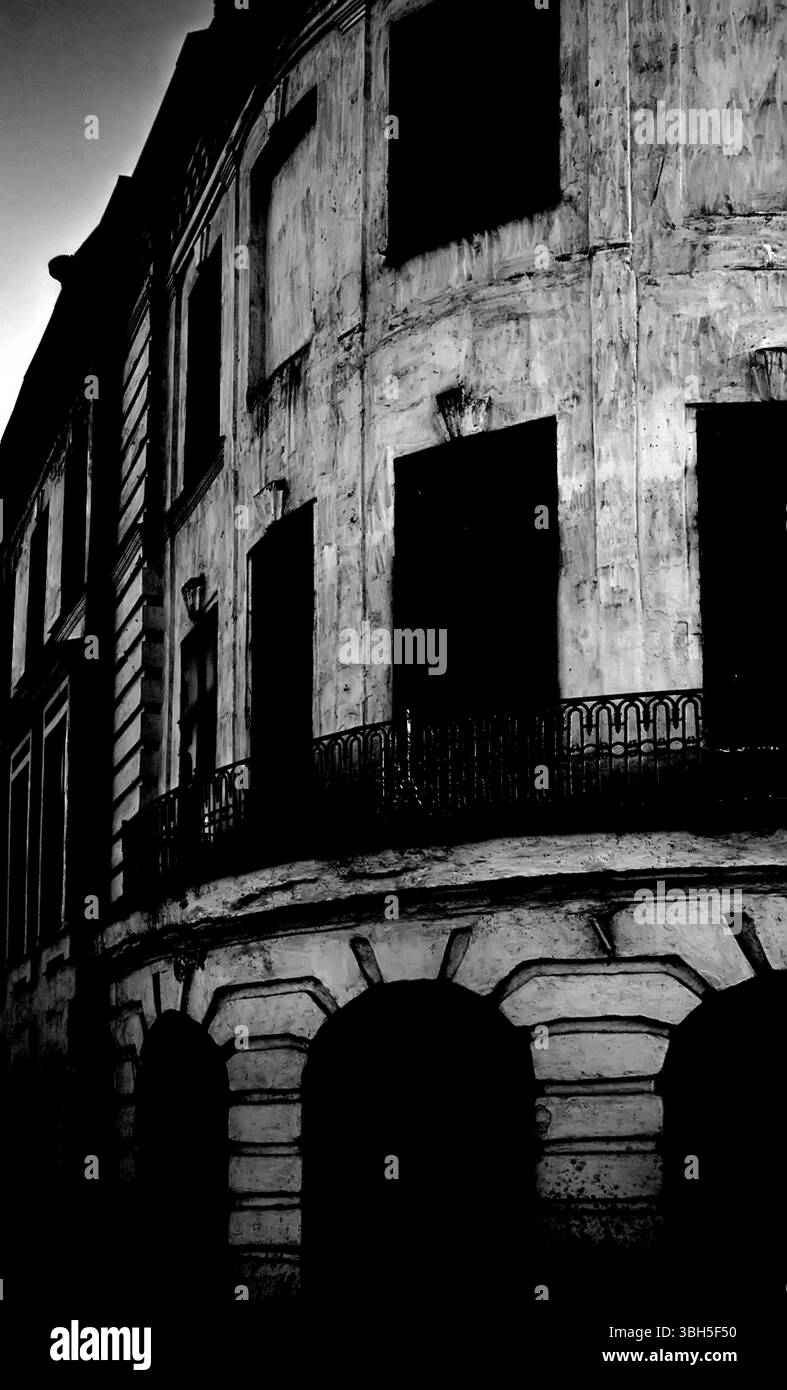 Vue spectaculaire d'un ancien bâtiment dans la ville de Vologda, Russie, Europe Banque D'Images
