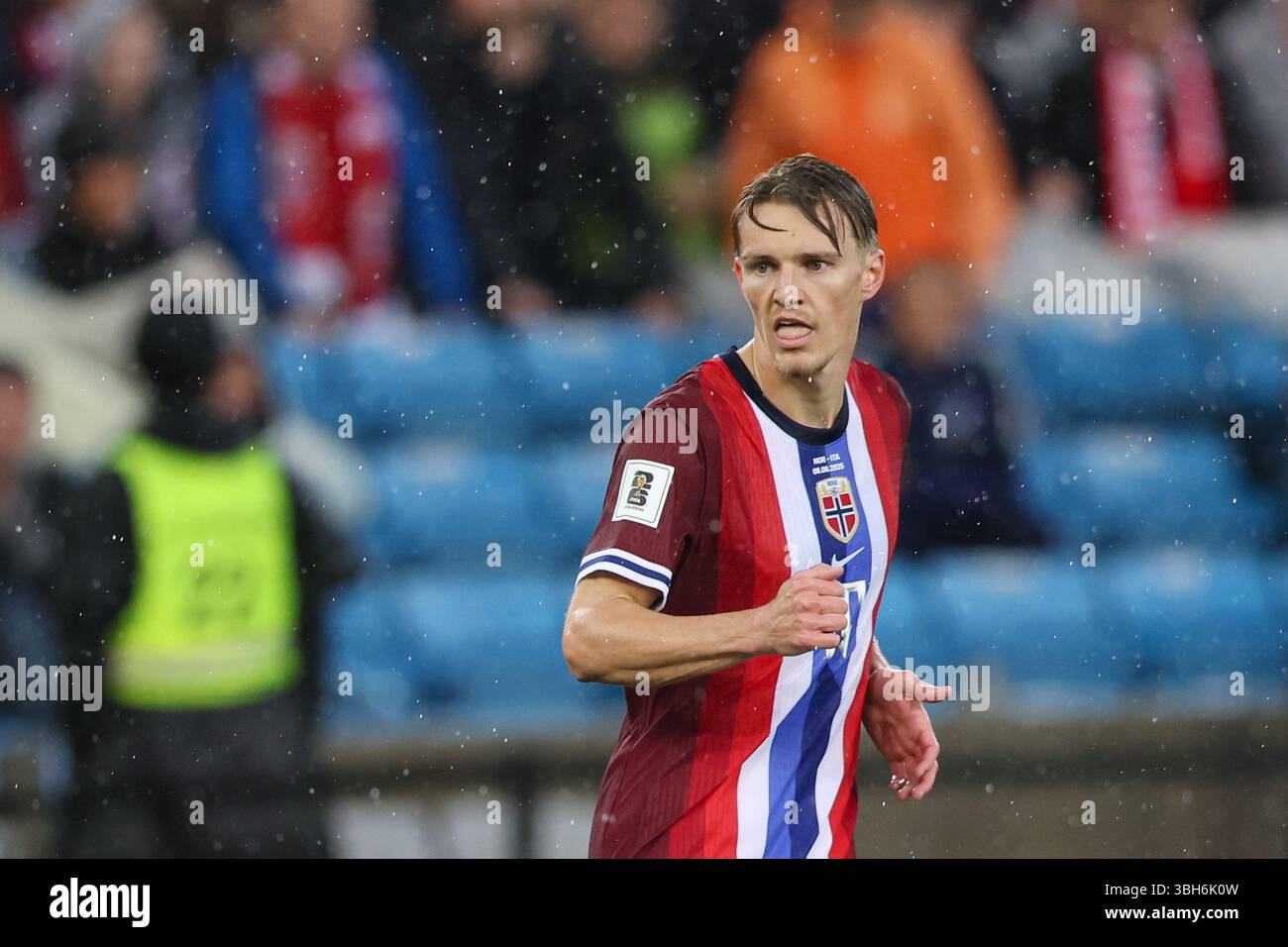 Oslo, Pologne. 06 juin 2025. Martin Odegaard de Norvège vu lors du match de football des qualifications de la Coupe du monde d'Europe 2026 entre la Norvège et l'Italie au stade Ullevaal (Oslo). Score final ; Norvège 3 :0 Italie. (Photo de Grzegorz Wajda/SOPA images/SIPA USA) crédit : SIPA USA/Alamy Live News Banque D'Images