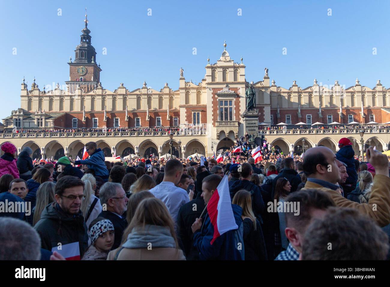 Cracovie, Pologne - 11.11.20189 - célébrations de la fête de l'indépendance nationale polonaise sur la place du marché Banque D'Images