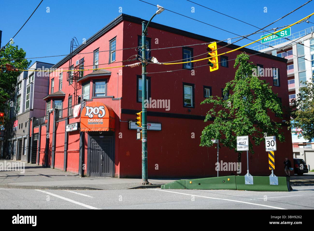 No 5 Orange, au coin de main Street et Powell Street à East Vancouver, C.-B. Banque D'Images