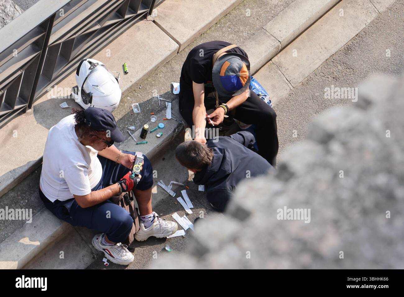 Marseille, France. 09 juin 2025. Consommation de drogues à Marseille par injection dans la rue - 09/06/2025 - France/Provence-Alpes-Côte d'Azur/Marseille - Gilles Bader/le Pictorium crédit : LE Pictorium/Alamy Live News Banque D'Images
