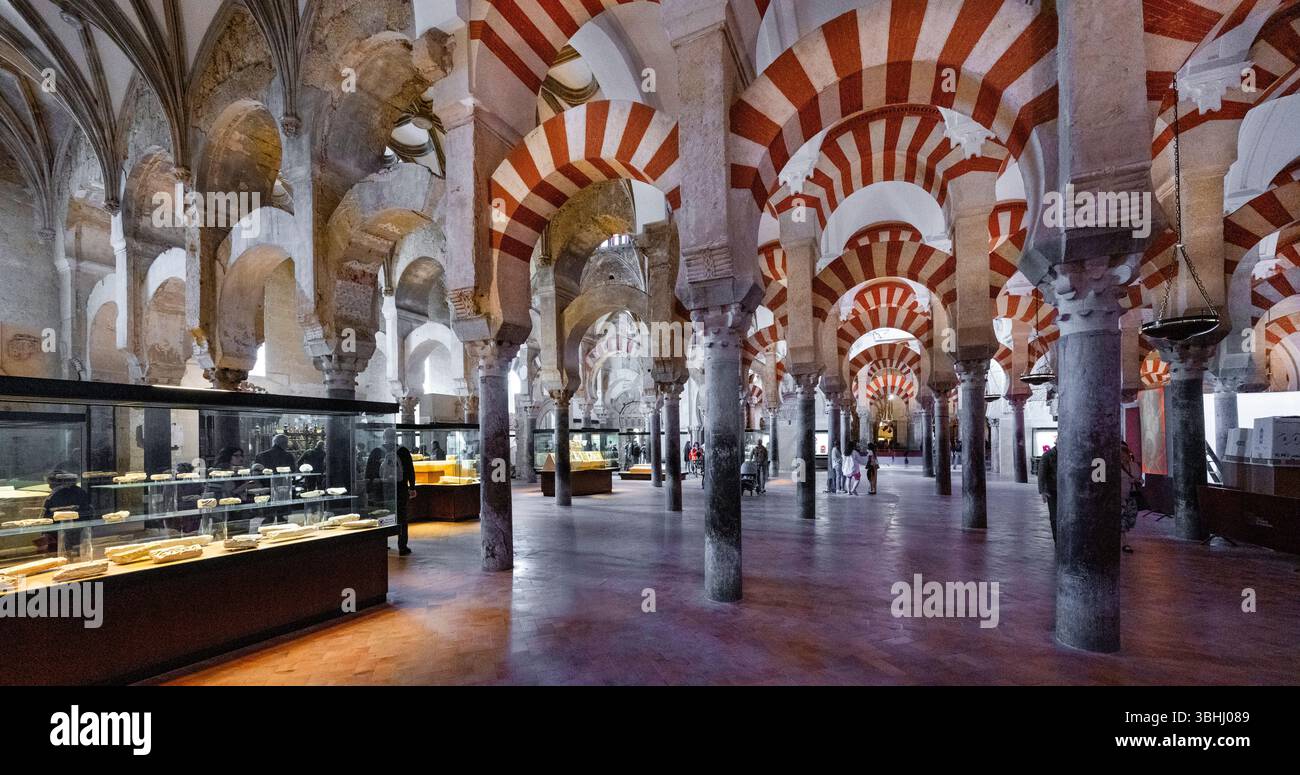 Mezquita ou Cathédrale mosquée, Cordoue, Andalousie, Espagne Banque D'Images