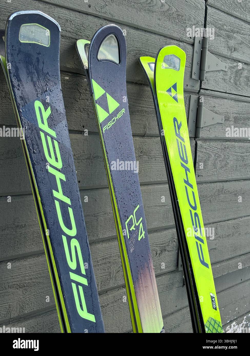 le développement de la technologie du ski - Image de stock capturée avec un smartphone