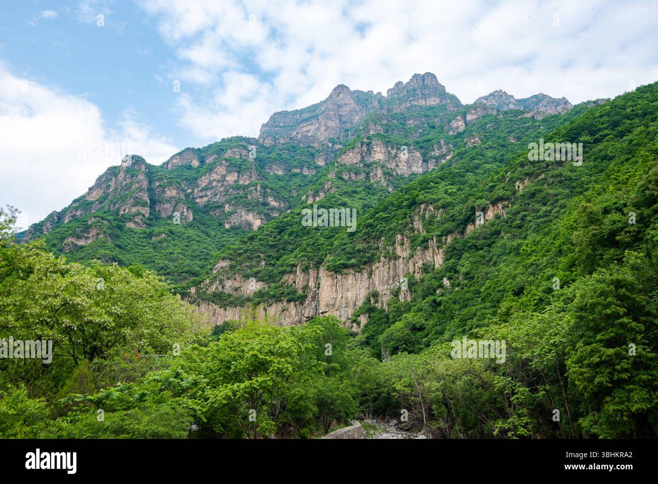 Paysage montagneux de Lingshan (灵山) zone pittoresque à l'ouest de la ville Pékin, Chine. Banque D'Images