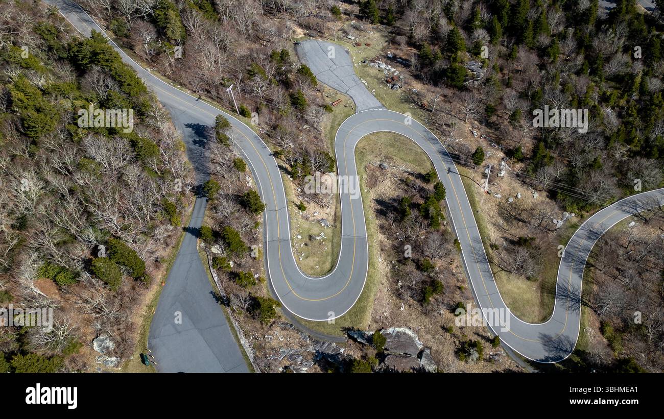 Grandfather Mountain est une montagne, une attraction à but non lucratif, et un parc d'État de Caroline du Nord près de Linville, Caroline du Nord. À 5 946 pieds, c'est le h. Banque D'Images