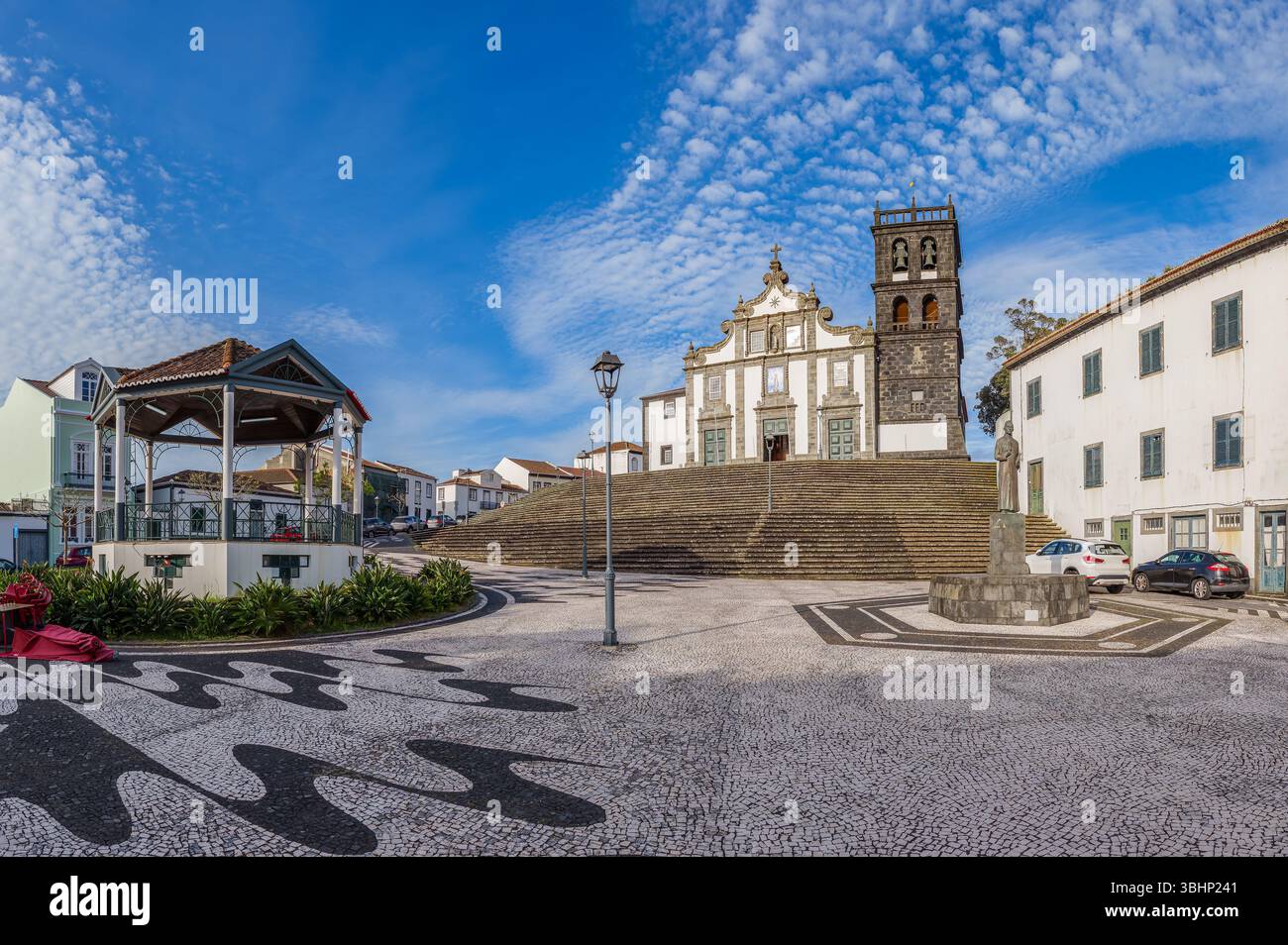 Place centrale de Ribeira Grande, Sao Miguel, Açores, Portugal. Banque D'Images