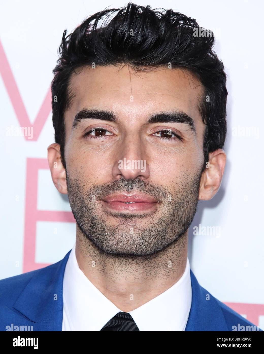 (DOSSIER) poursuite de Justin Baldoni contre Blake Lively rejetée par le juge fédéral. WESTWOOD, LOS ANGELES, CALIFORNIE, États-Unis - MARS 07 : L'acteur et réalisateur américain Justin Baldoni arrive à la première à Los Angeles de 'Five Feet Apart' de Lionsgate qui s'est tenue au Fox Bruin Theatre le 7 mars 2019 à Westwood, Los Angeles, Californie, États-Unis. (Photo de Xavier Collin/image Press Agency) Banque D'Images