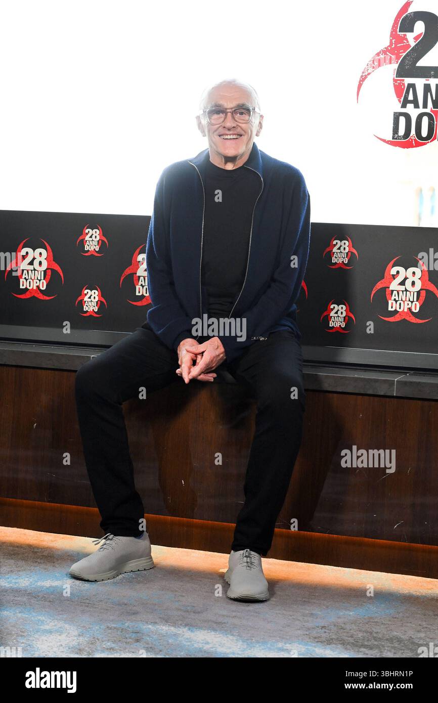 Photocall du film 28 ans plus tard le réalisateur britannique, scénariste, producteur de films et producteur de télévision Daniel Francis Boyle, nommé Danny, participe au Photocall du film 28 ans plus tard à l'Hôtel Eden. Rome Italie, 11 juin 2025 Imago-images/Emmefoto Copyright : xImago-images/Emmefotox Banque D'Images