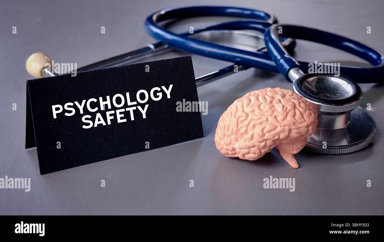 Santé et concept médical. Signe noir écrit avec le mot « sécurité psychologique » Banque D'Images