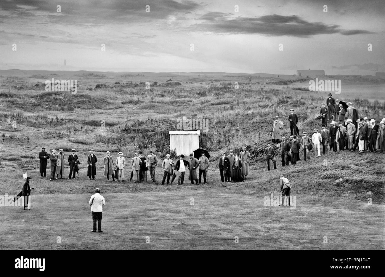 Une photographie de Portmarnock Golf Links de la fin du XIXe siècle dans le nord du comté de Dublin, en Irlande. Ils ont été établis quand un certain John Jameson avait 9 trous aménagés dans les dunes à l'extrémité sud de la péninsule et l'a ouvert aux membres en 1894. Banque D'Images