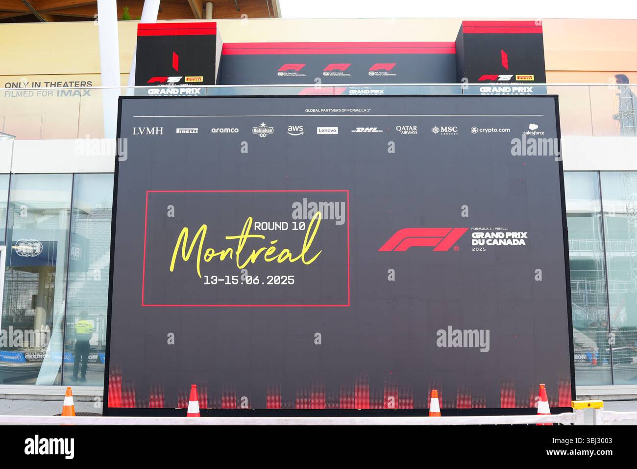 Montréal, Québec, Canada – 12 juin 2025 : signalétique officielle au circuit Gilles-Villeneuve pour la 10e manche de la saison de formule 1 2025, le Grand Prix du Canada. Banque D'Images