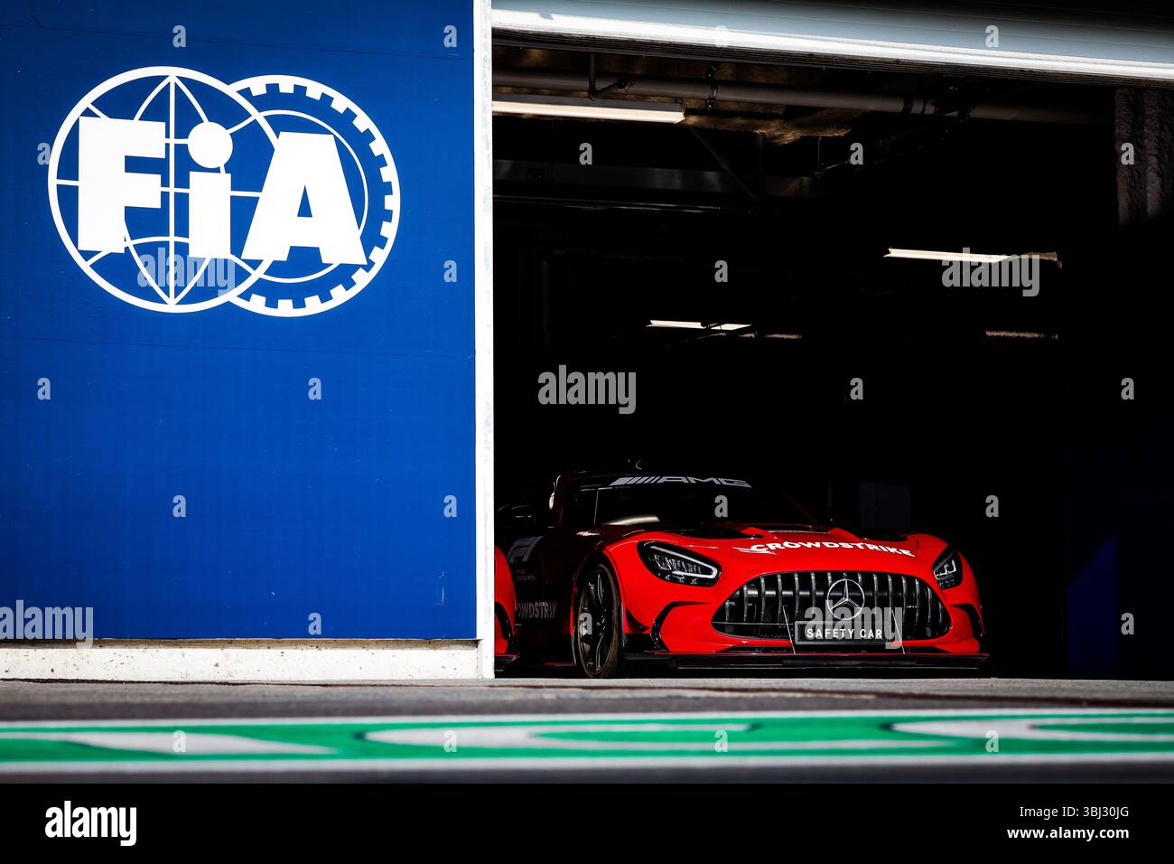 FIA Mercedes-AMG GT Black Series Safety car lors du Grand Prix Pirelli du Canada de formule 1 2025, 10e manche du Championnat du monde FIA de formule 1 2025 du 14 au 16 juin 2025 sur le circuit Gilles Villeneuve, à Montréal, Canada Banque D'Images