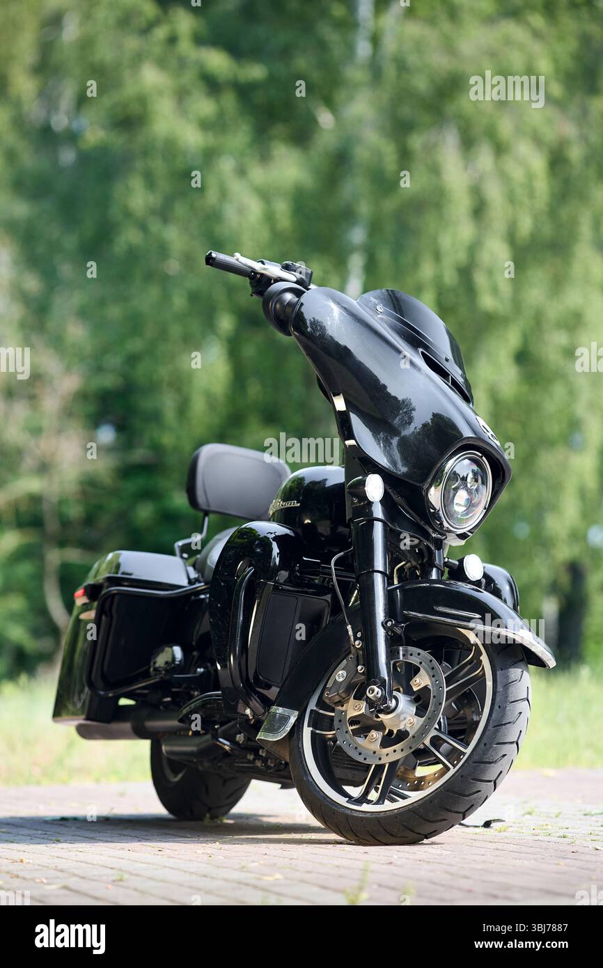Harley davidson chopper Banque de photographies et d’images à haute ...