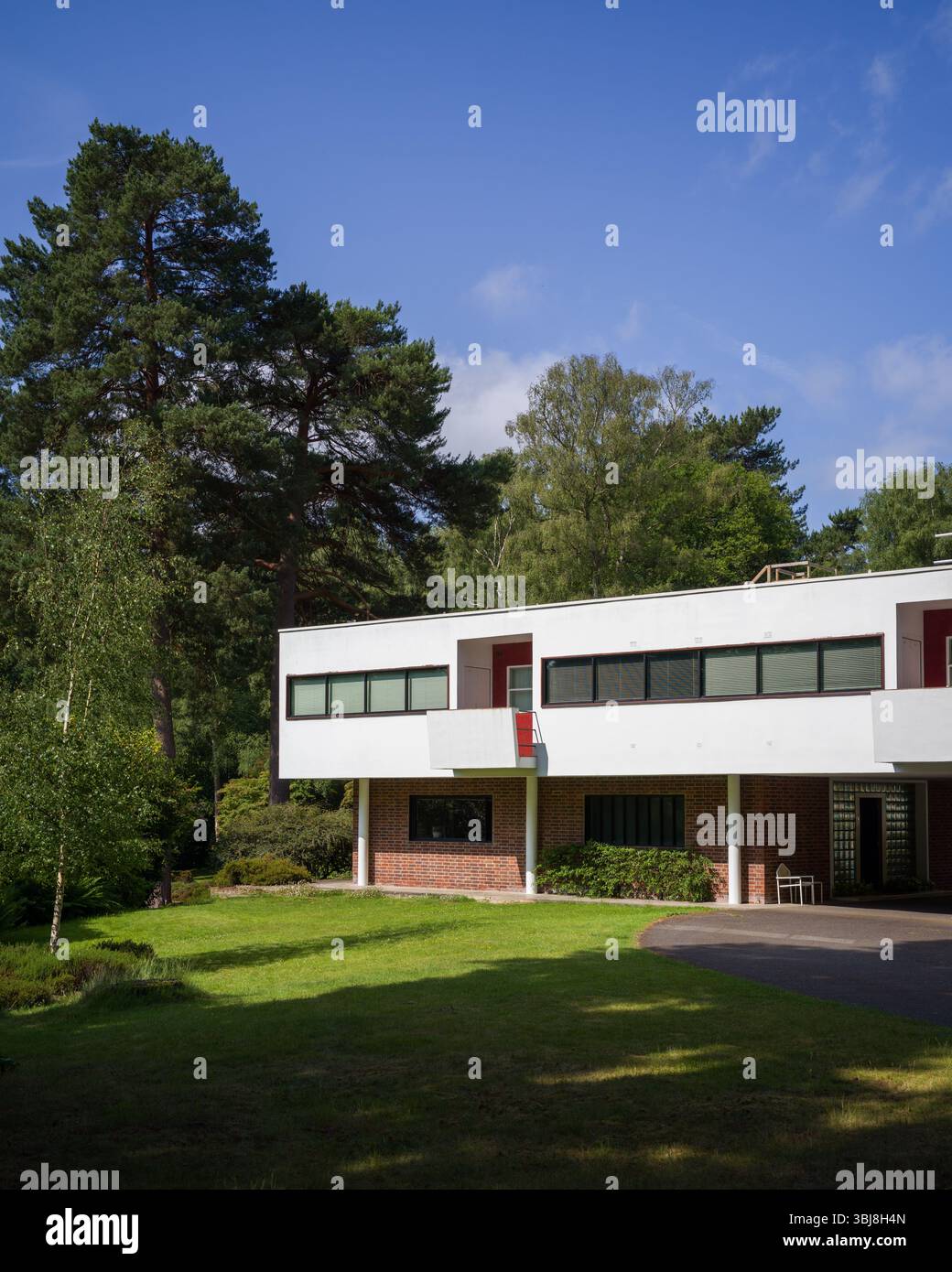 Le Homewood, Surrey. Maison moderniste conçue par Patrick Gwynne Banque D'Images