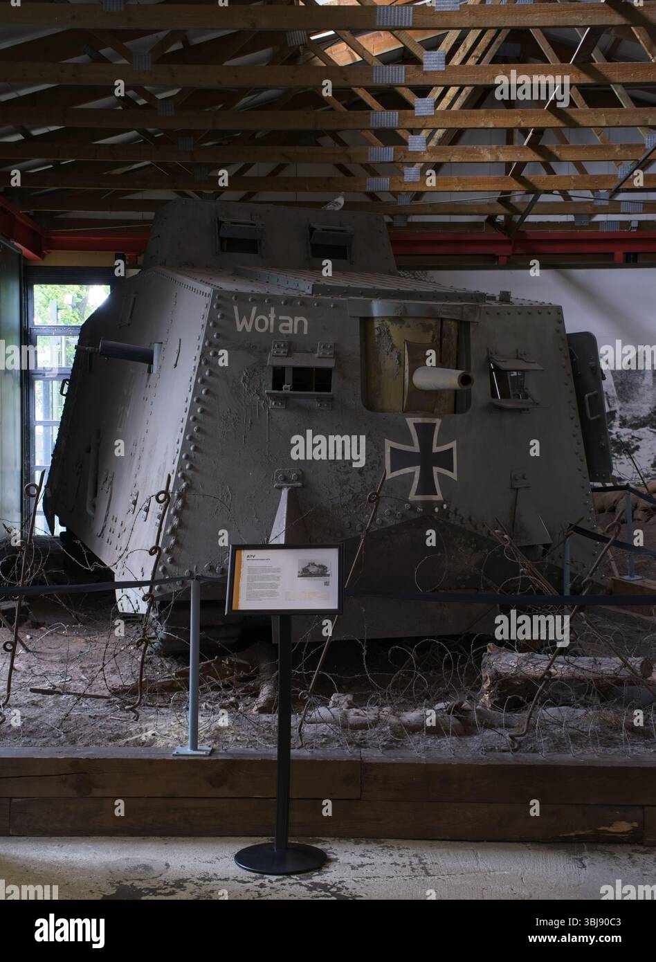 Munster, Allemagne - 23 mai 2025 : A7V Sturmpanzerwagen. Musée allemand des chars à Munster. Exposition de la seconde Guerre mondiale. Mise au point sélective Banque D'Images