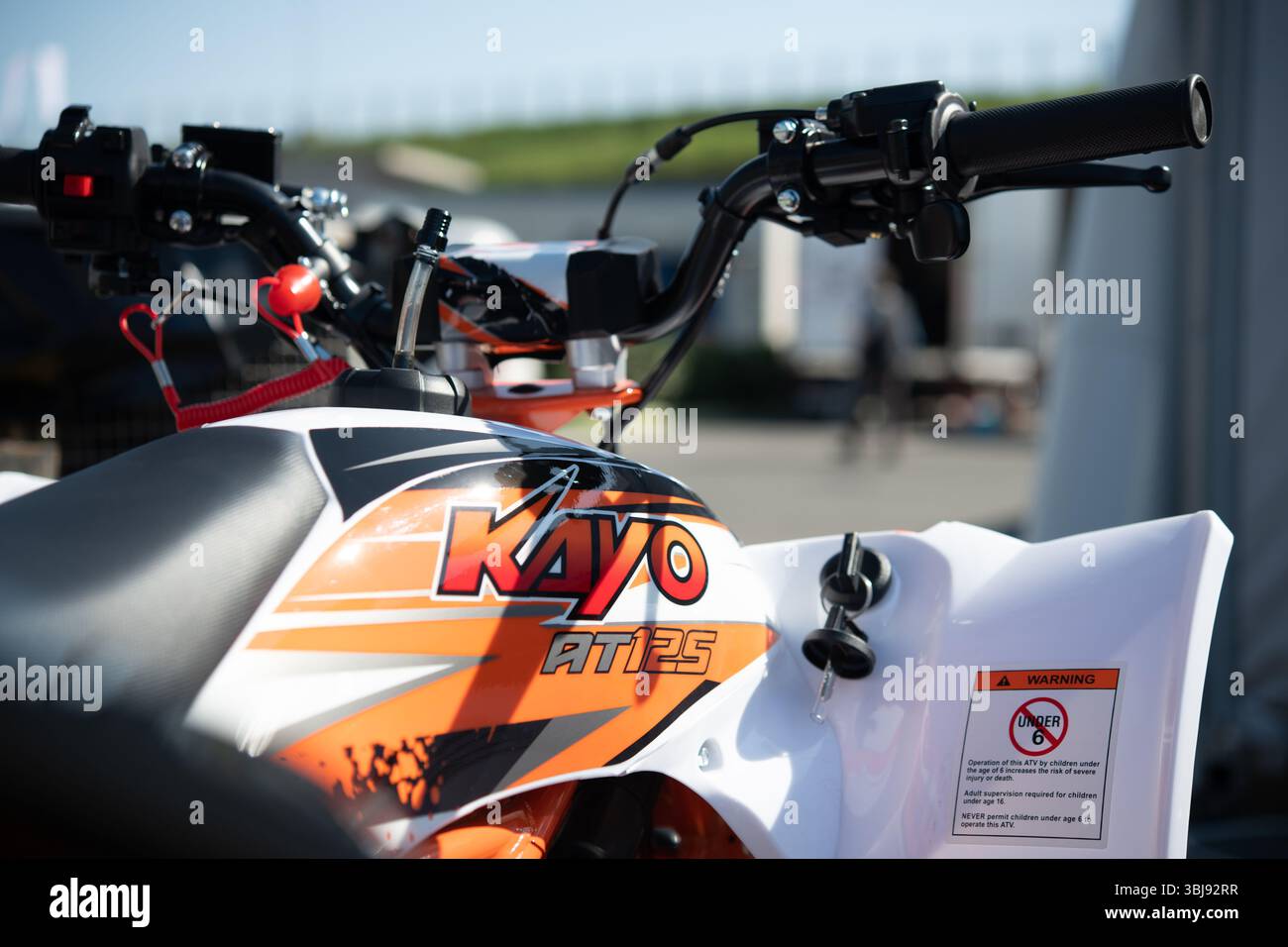 Détail du quad Kayo. Week-end de course de Vallelunga, Rome, Italie, 5 avril 2025 Banque D'Images Détail du quad Kayo. Week-end de course de Vallelunga, Rome, Italie, 5 avril 2025 Banque D'Images