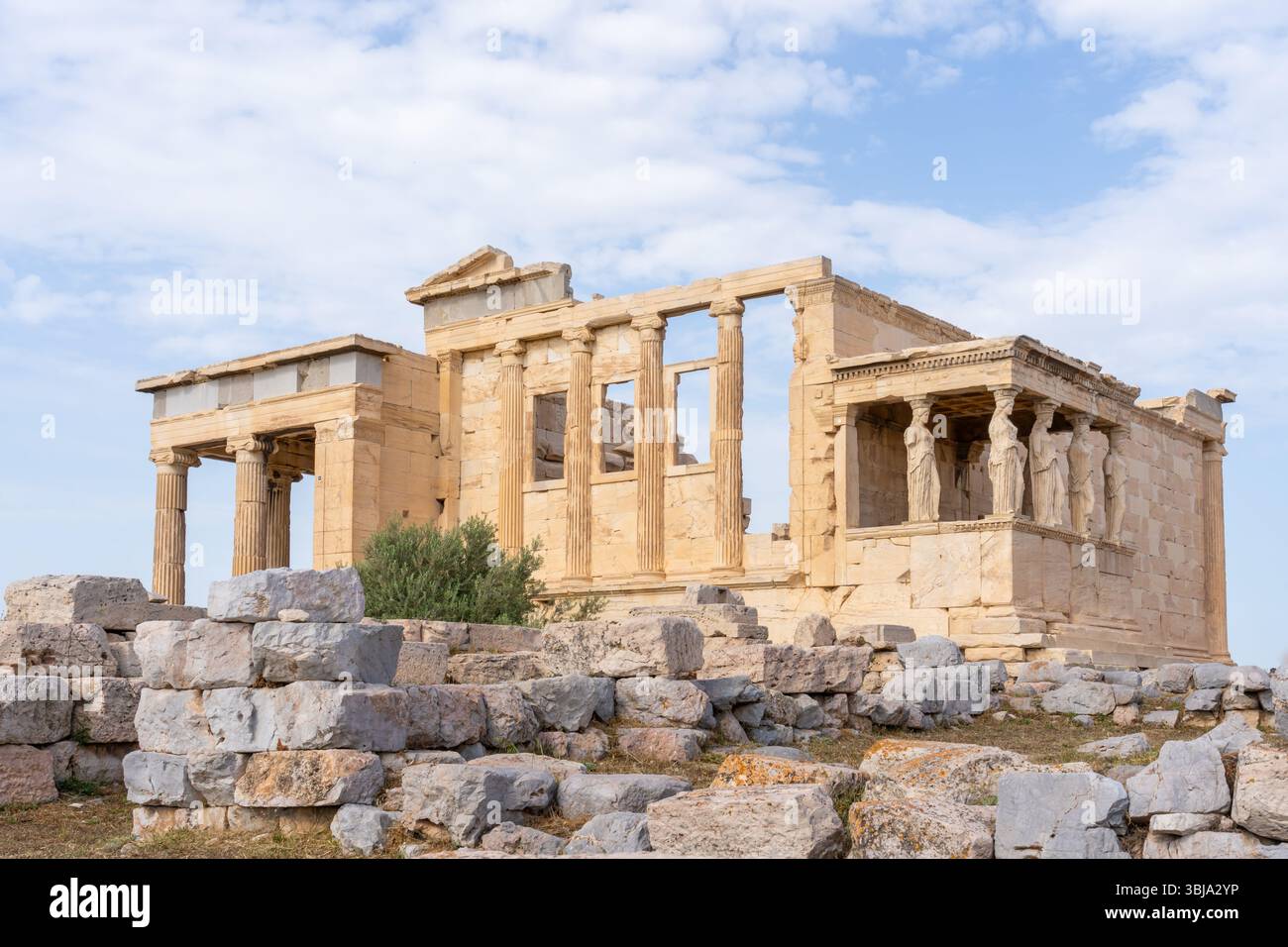 Erechthéion sur l'Acropole athénienne à Athènes, Grèce. Banque D'Images
