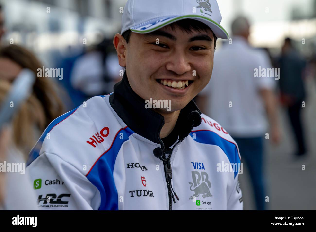 Montréal, Canada, 13 juin 2025, Ayumu Iwasa, le pilote de réserve de l'équipe Racing Bulls participant aux essais du Grand Prix du Canada 2025, qui se déroulent à Montréal, Canada. Crédit : Michael Potts/Alamy Live News Banque D'Images