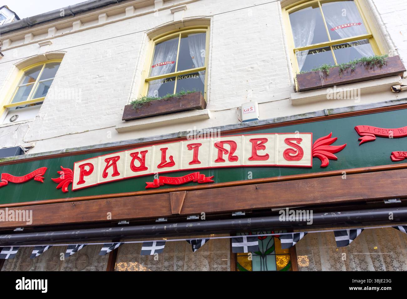 Paulines Creamery Tea House signe, Bank Street, Newquay, Cornwall, Angleterre, Royaume-Uni Banque D'Images