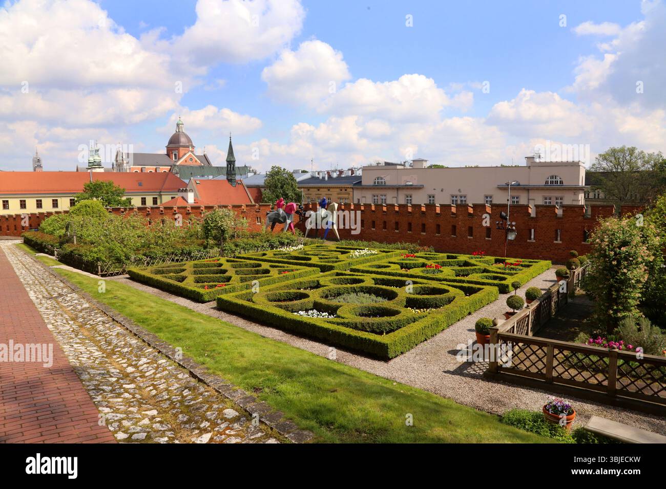 Cracovie. Cracovie. Pologne. Château royal de Wawel. Les jardins royaux. Banque D'Images