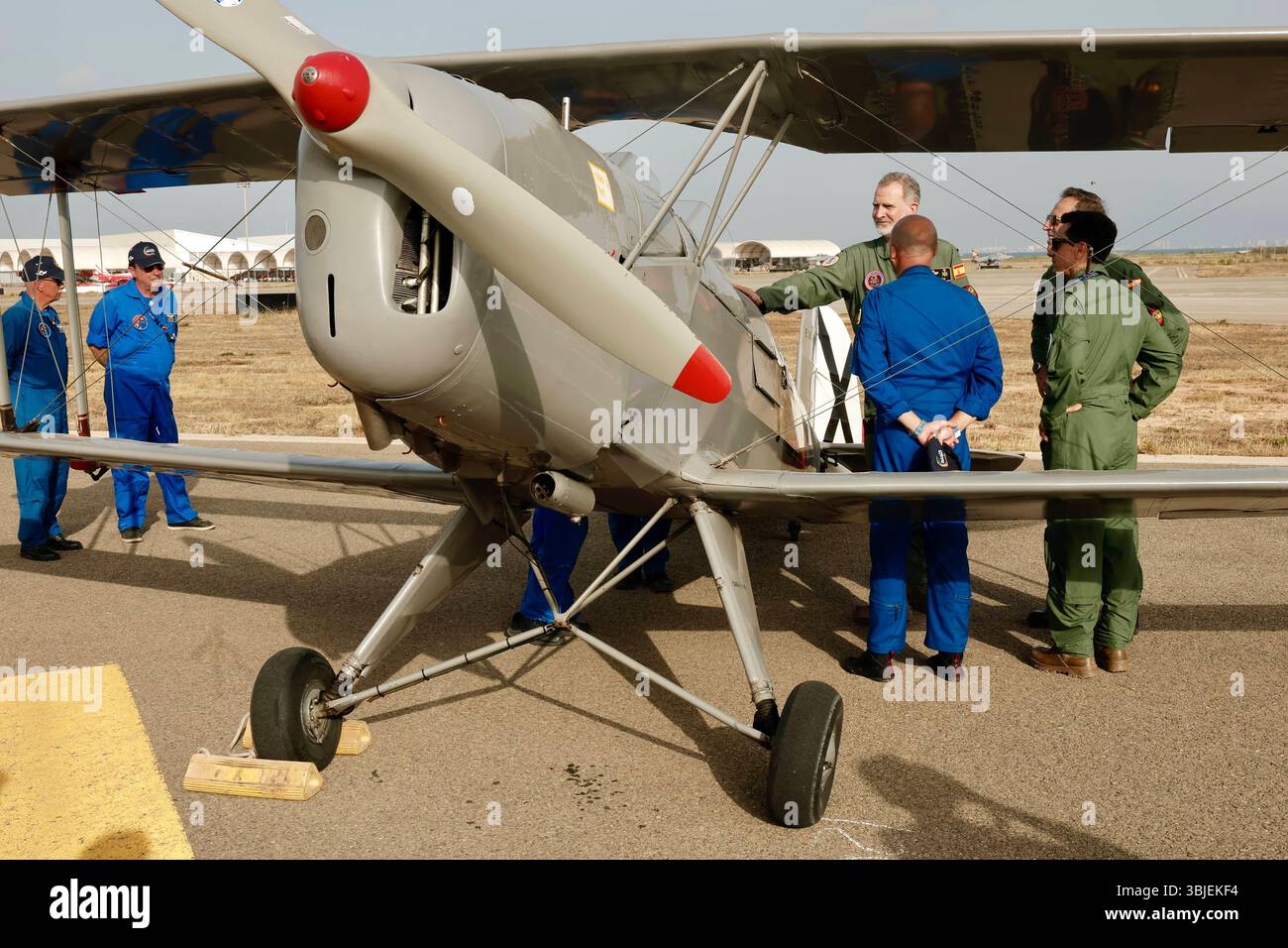 San Javier, Espagne. 15 juin 2025. Le roi Felipe assiste au festival de l'air aire 25, commémorant le 40e anniversaire de la patrouille d'aigle. 14 juin 2025 crédit : CORDON PRESS/Alamy Live News Banque D'Images