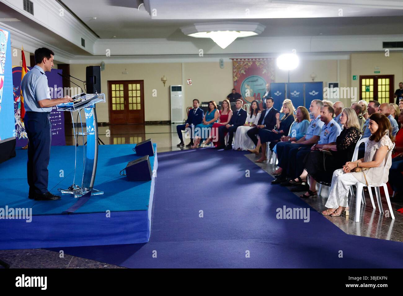 San Javier, Espagne. 15 juin 2025. Le roi Felipe assiste au festival de l'air aire 25, commémorant le 40e anniversaire de la patrouille d'aigle. 14 juin 2025 crédit : CORDON PRESS/Alamy Live News Banque D'Images