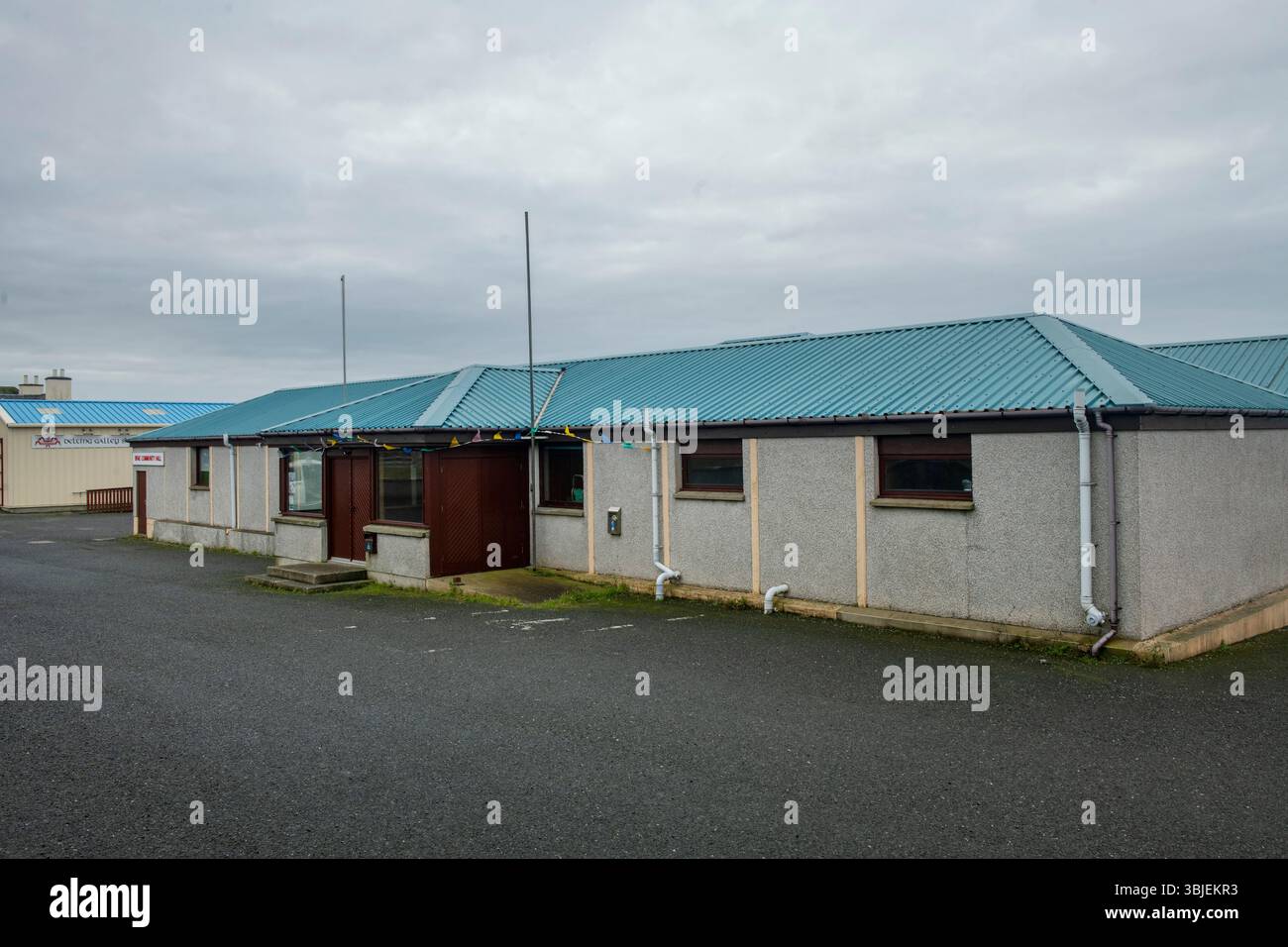 Brae Community Hall dans les Shetland, un centre dynamique pour les événements locaux, les rassemblements et les activités culturelles au cœur de la communauté. Banque D'Images