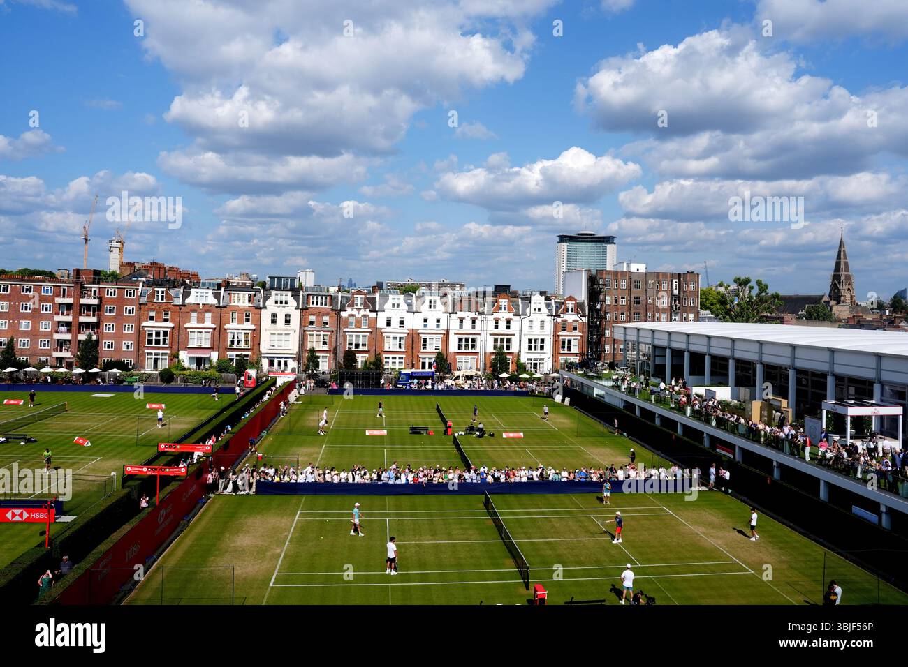 Les joueurs s'entraînent pendant la septième journée des Championnats HSBC au Queen's Club de Londres. Date de la photo : dimanche 15 juin 2025. Banque D'Images