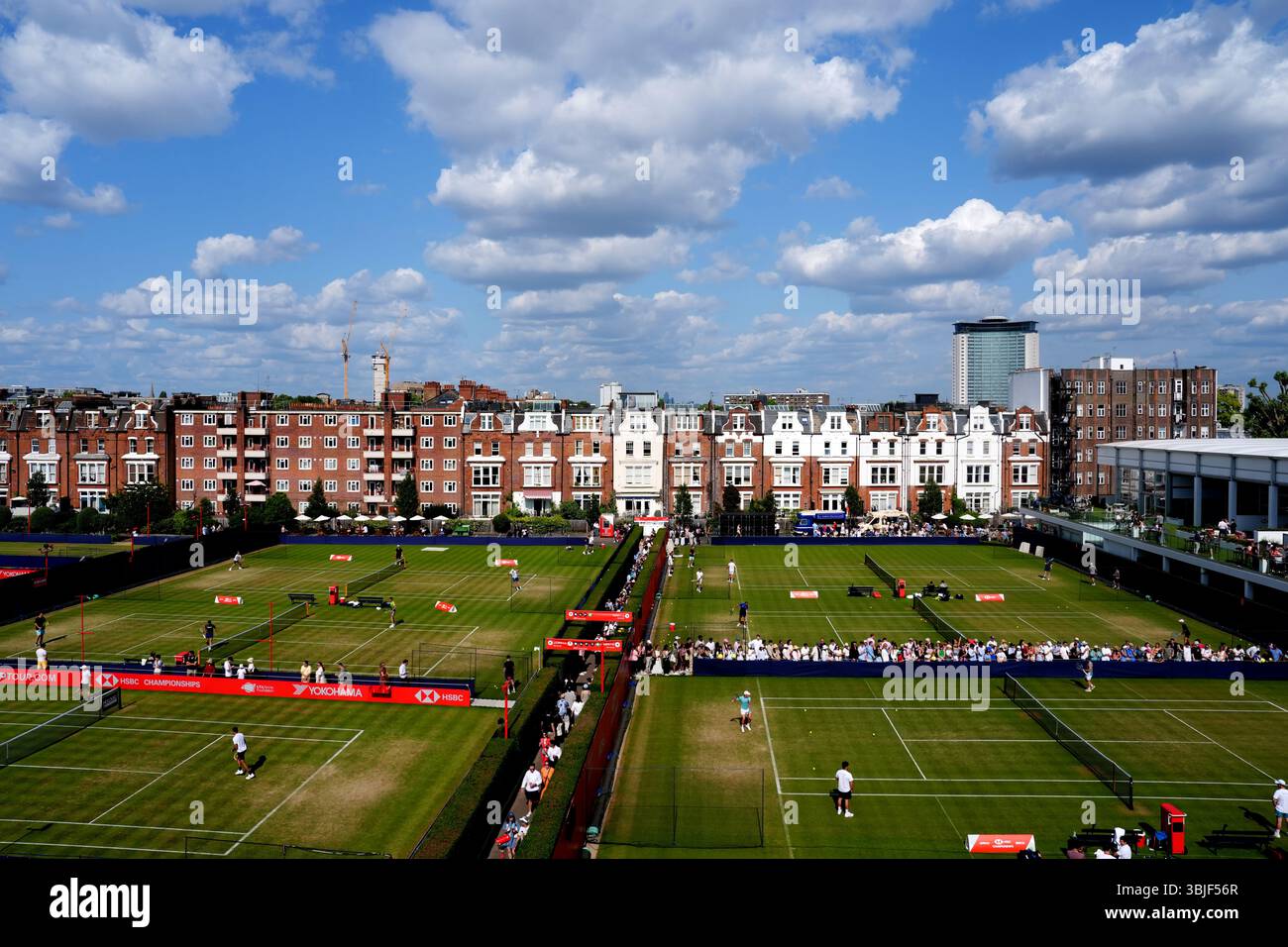 Les joueurs s'entraînent pendant la septième journée des Championnats HSBC au Queen's Club de Londres. Date de la photo : dimanche 15 juin 2025. Banque D'Images