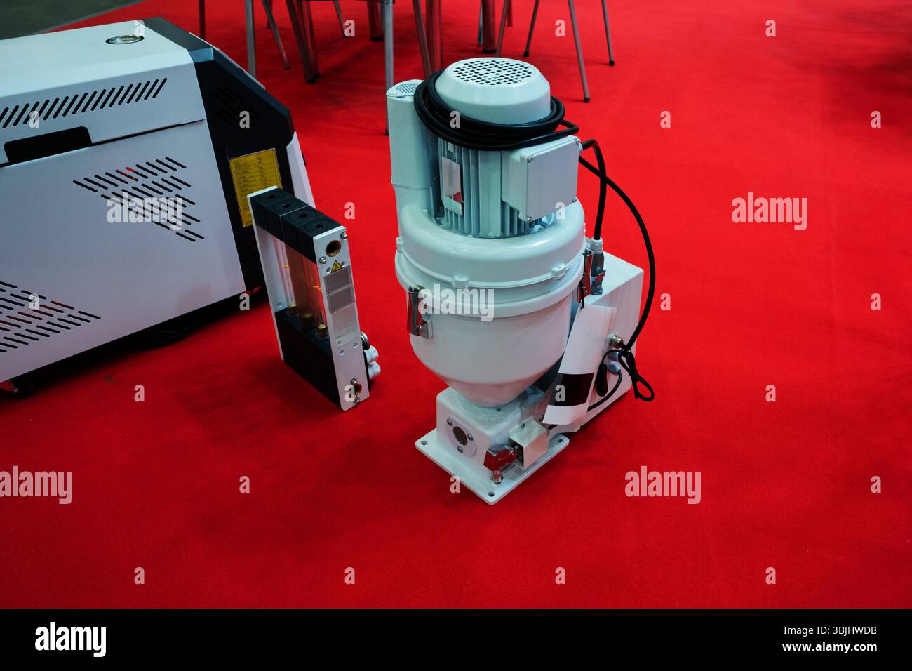Système complet de chargeur sous vide pour granulés en plastique. Banque D'Images