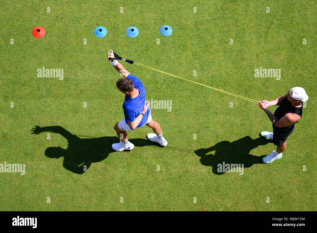LONDRES, ROYAUME-UNI, 16 juin : Lehečka Jiří séance d'entraînement lors de l'ATP 500 le jour 8 des Championnats HSBC 2025 au Queen's Club le lundi 16 juin 2025 à LONDRES, ROYAUME-UNI. Crédit : Taka Wu/Alamy Live News Banque D'Images