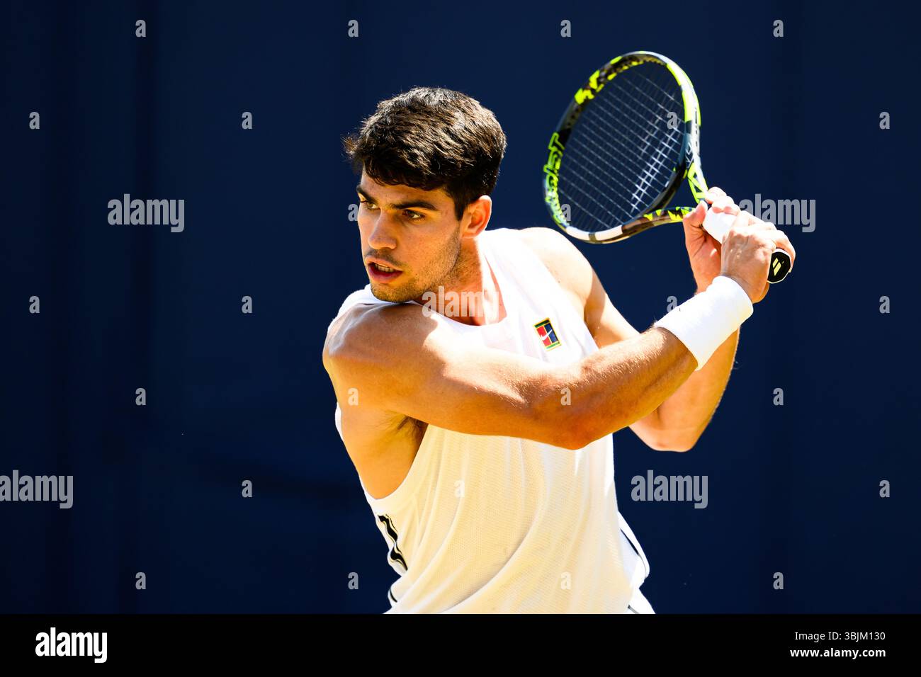 LONDRES, ROYAUME-UNI 16 juin : Carlos Alcaraz (EPS) en séance d'entraînement lors de l'ATP 500 le jour 8 des Championnats HSBC 2025 au Queen's Club le lundi 16 juin 2025 à LONDRES, ROYAUME-UNI. Crédit : Taka Wu/Alamy Live News Banque D'Images