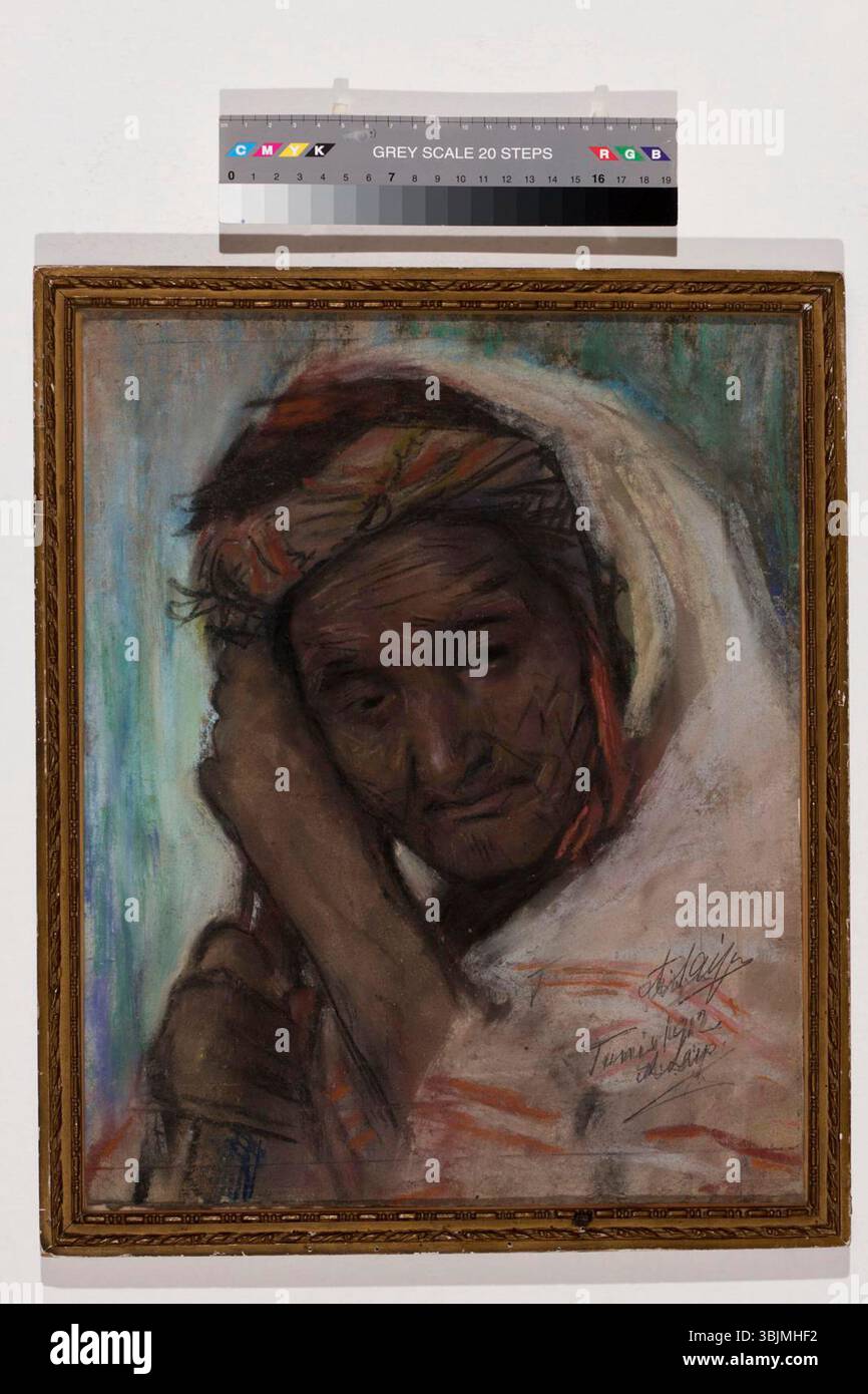 'Beduiini eit' (femme bédouine) de Ants Laikmaa est une peinture pastel créée en 1912. L’œuvre représente une femme bédouine, capturant sa tenue et ses traits traditionnels, reflétant l’intérêt de l’artiste pour la représentation de divers sujets culturels. Banque D'Images