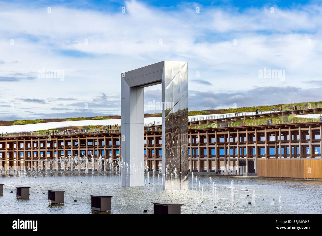 Le Water Plaza sur le site de l'exposition universelle de 2025 à Osaka, Kansai, Japon, un élément clé du site de l'exposition universelle. Banque D'Images