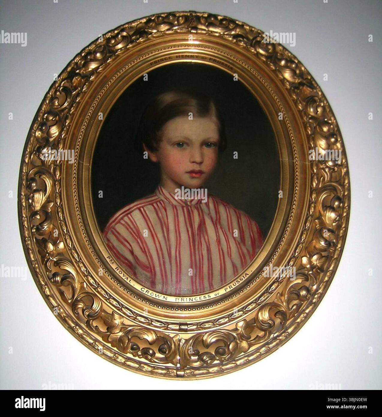 Le tableau de Victoria, Princesse Royale (1840-1901) représente le prince Henri de Prusse (1862-1929) en 1867. Cette huile sur toile représente la figure royale en tenue formelle. Banque D'Images