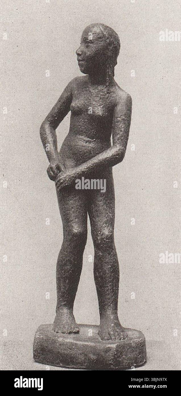 'Kleine Stehende' (1930 ou avant) de Joachim Karsch est une sculpture représentant une petite figure debout. Créé avant 1930, il reflète l’exploration de la forme humaine par Karsch dans une approche minimaliste. Banque D'Images
