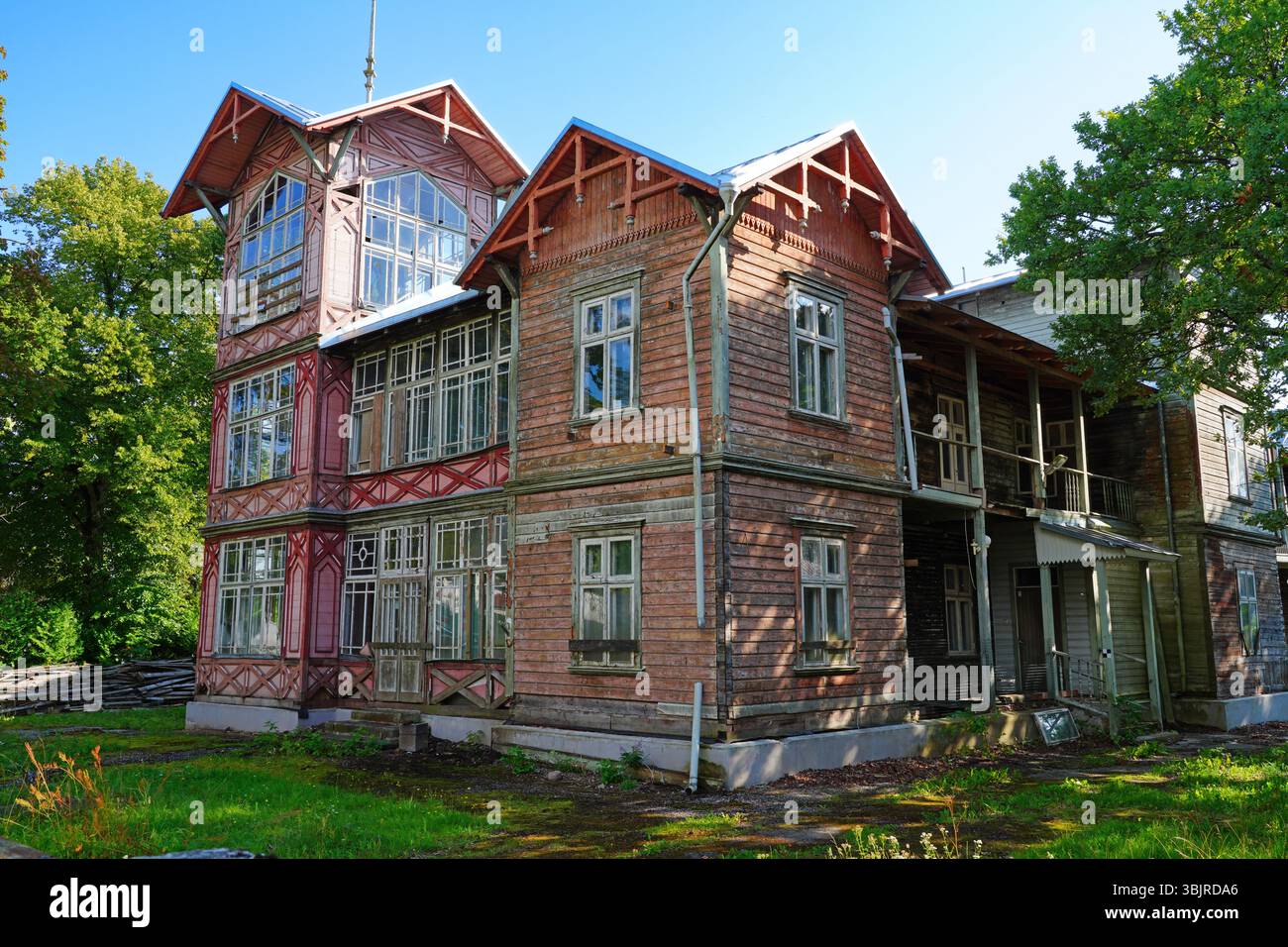 PARNU, ESTONIE – 19 août 2024 - vue d'une journée sur Parnu, une ville balnéaire du sud-ouest de l'Estonie, surplombant la baie de Parnu. Banque D'Images