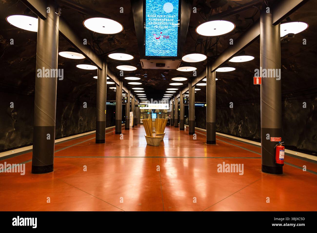 Gare d'Arlanda Express dans l'aéroport de Stockholm Banque D'Images