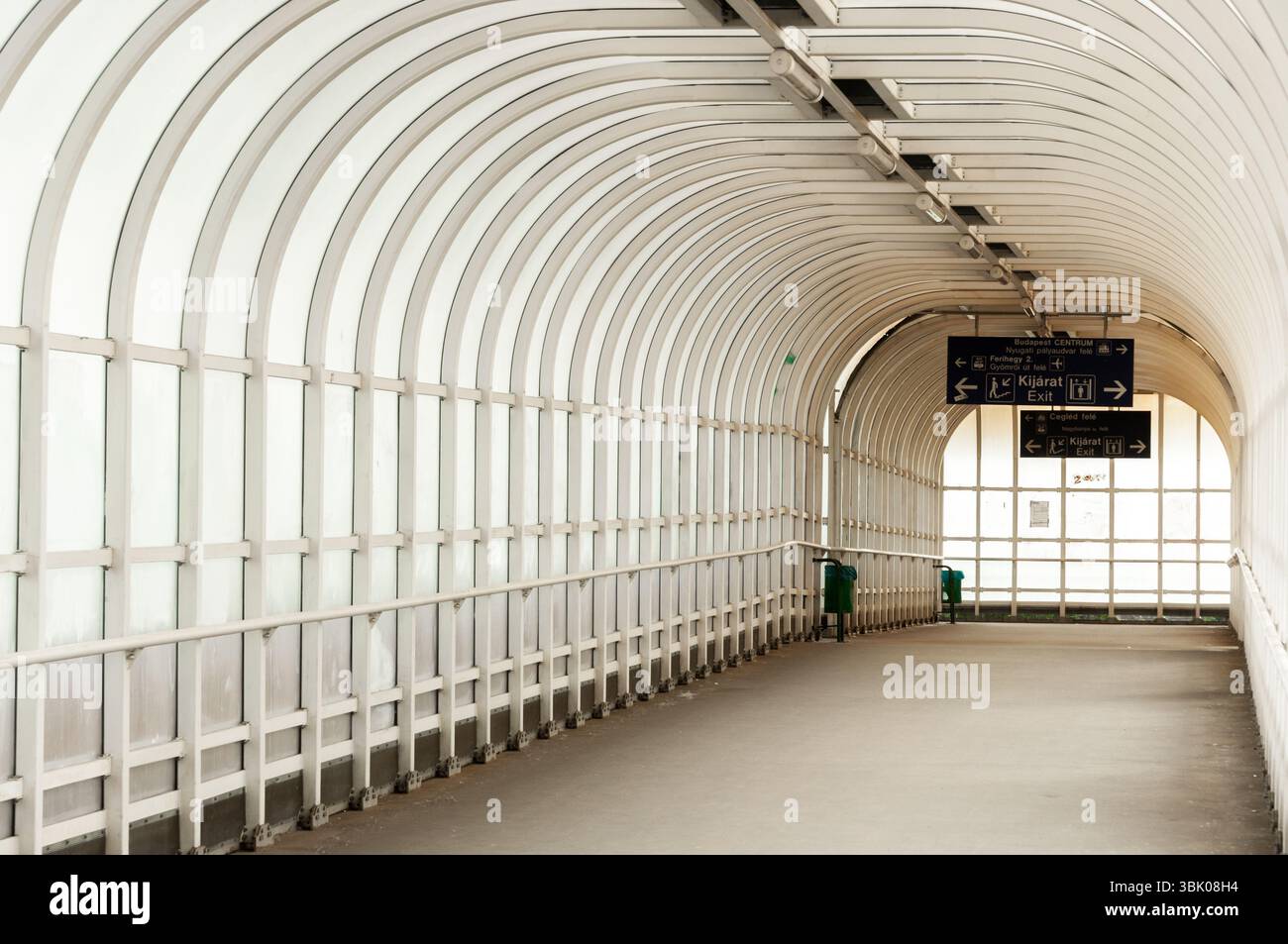 Couloir avec prise de vue en angle de la lumière du soupir Banque D'Images