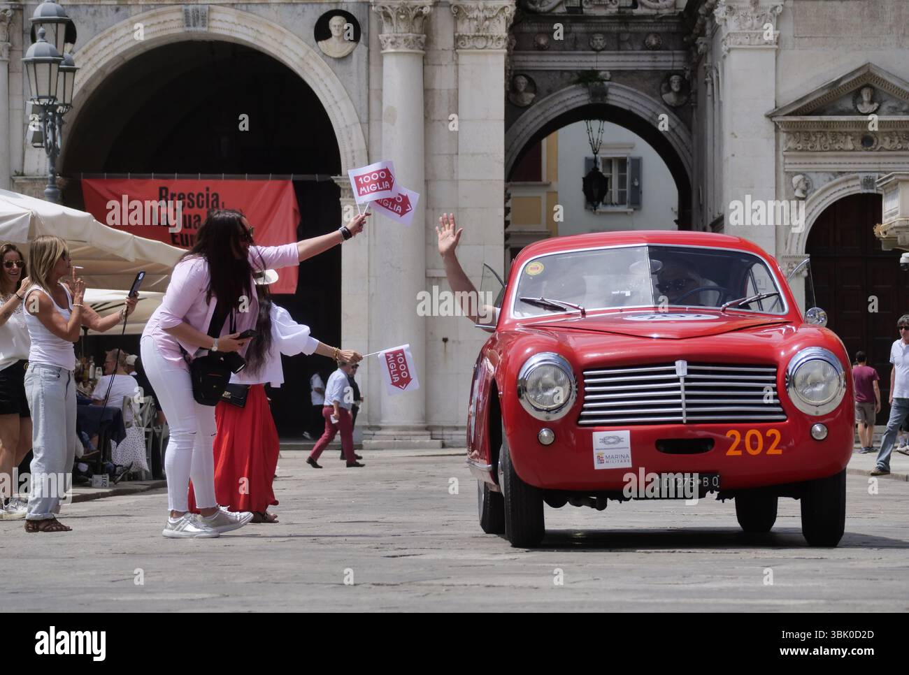 1000 miles, course annuelle de voitures rétro vintage. Première journée spéciale à Brescia. Banque D'Images